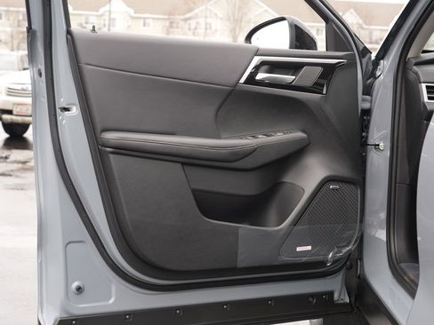 New 2026 Mitsubishi Outlander Trail Edition image 15