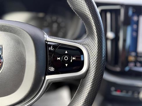 Used 2019 Volvo XC60 T5 Inscription w/ Protection Package FWD image 50