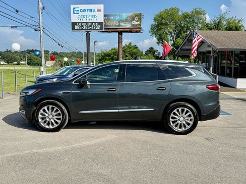 Used 2019 Buick Enclave Premium w/ Experience Buick Package FWD image 7