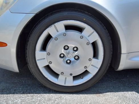 Used 2006 Lexus SC 430 Convertible image 9