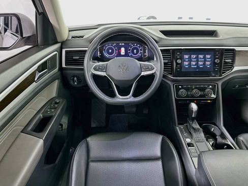 Used 2022 Volkswagen Atlas SE FWD image 25