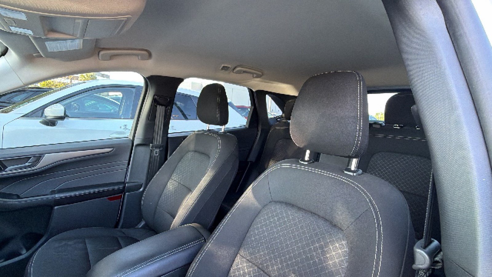 Used 2025 Ford Escape Active FWD image 9
