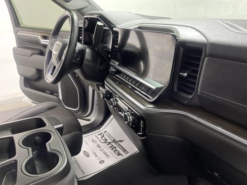 Used 2024 GMC Sierra 1500 Elevation AWD/4WD image 26