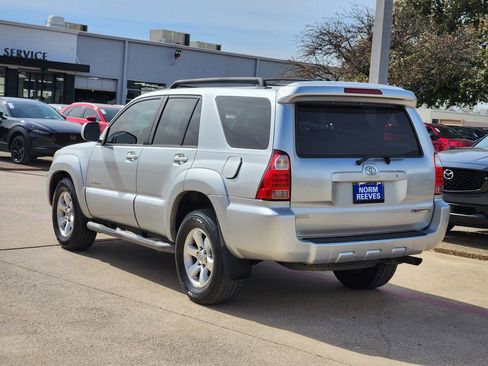 Used 2008 Toyota 4Runner SR5 image 5