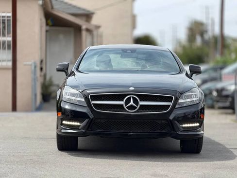 Used 2014 Mercedes-Benz CLS 550 4MATIC image 3