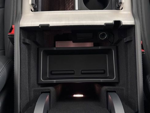 New 2025 Lincoln Navigator L Reserve w/ Jet Appearance Package AWD/4WD image 48