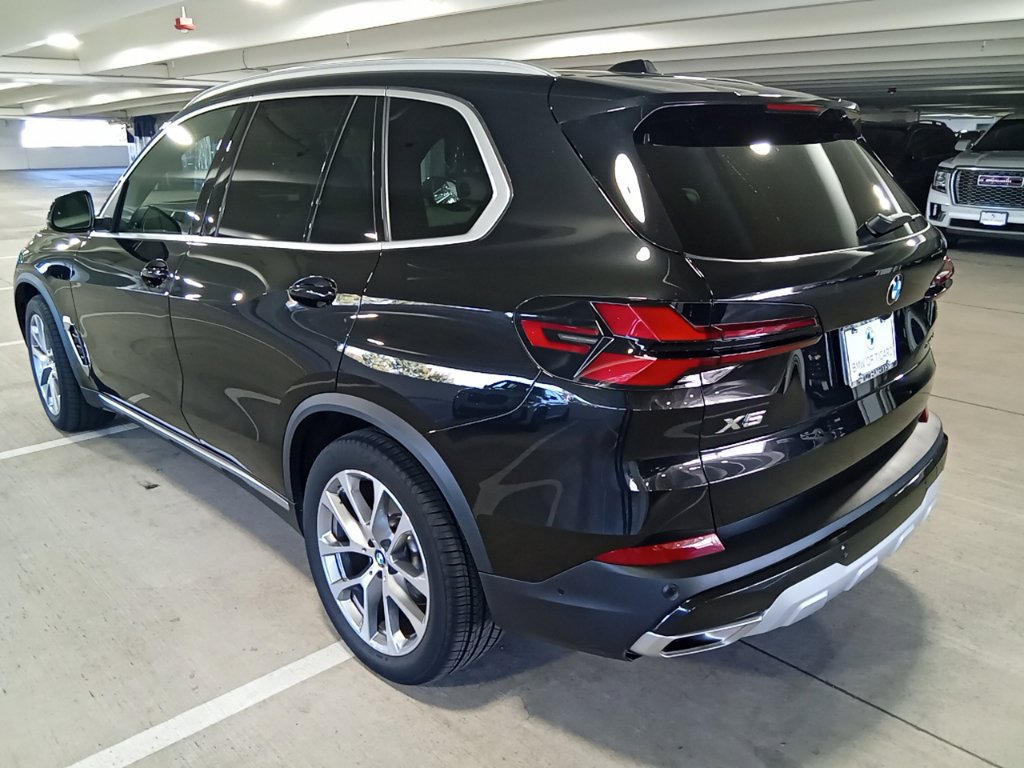 Used 2025 BMW X5 xDrive40i AWD/4WD image 7