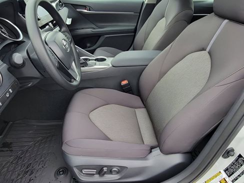 Used 2024 Toyota Camry LE FWD image 31