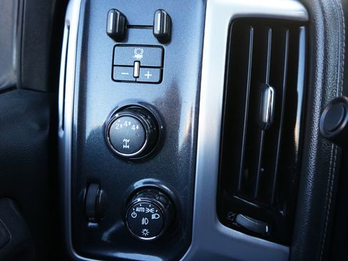 Used 2018 GMC Sierra 2500 SLT w/ Duramax Plus Package image 19