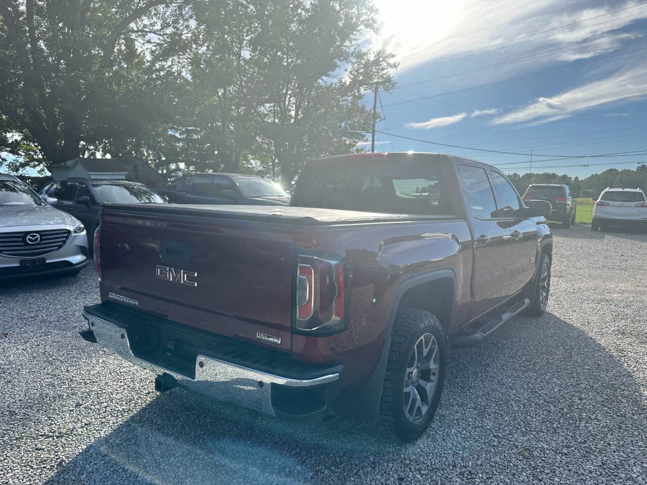 Used 2017 GMC Sierra 1500 SLT AWD/4WD image 5