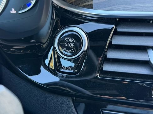 Used 2018 BMW 530i w/ Premium Package RWD image 39