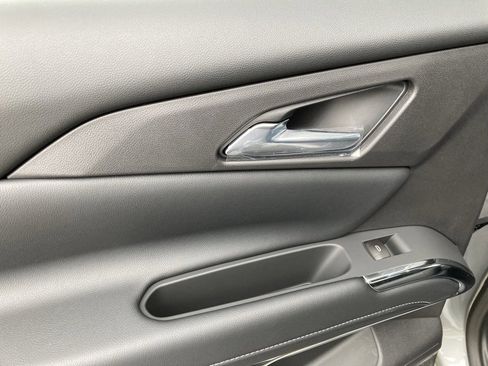 New 2026 Chevrolet Traverse LT w/ Driver Confidence Package image 24