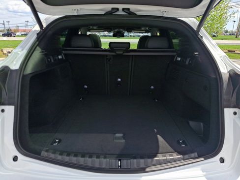 Used 2022 Alfa Romeo Stelvio Veloce image 28