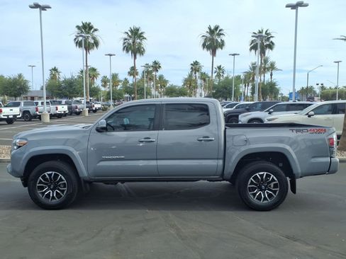 Certified 2021 Toyota Tacoma TRD Sport w/ Technology Package AWD/4WD image 7