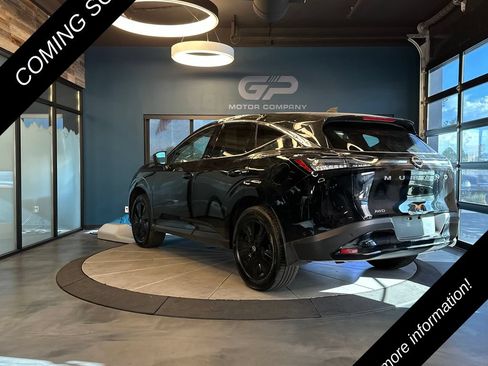 Used 2025 Nissan Murano SV AWD/4WD image 5