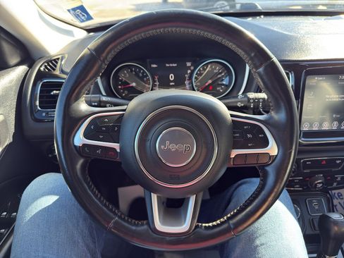 Used 2019 Jeep Compass Limited image 20