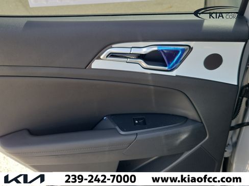 New 2027 Kia Sportage EX FWD image 15