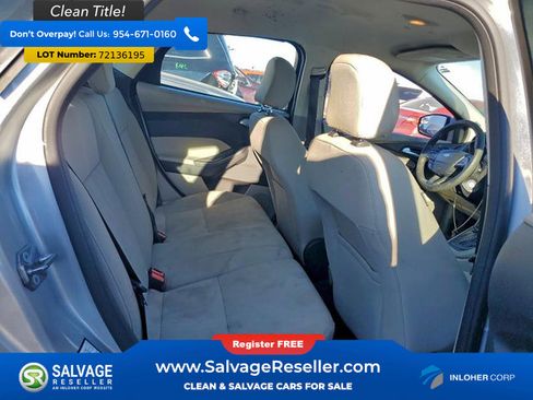 Used 2017 Ford Focus SE image 13