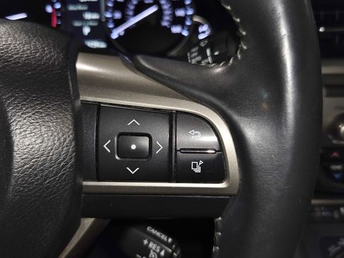 Used 2016 Lexus ES 350 w/ Premium Package w/Wood Trim FWD image 47