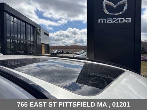 Used 2025 MAZDA CX-70 Plug-In Hybrid w/ Premium Plus AWD/4WD image 18