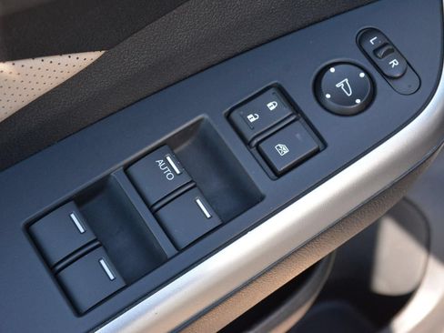 Used 2016 Honda CR-V EX-L image 10