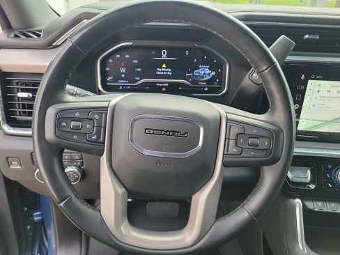 Used 2025 GMC Sierra 2500 Denali w/ Denali Reserve Package AWD/4WD image 22