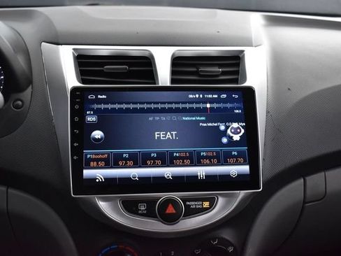 Used 2012 Hyundai Accent GS FWD image 12