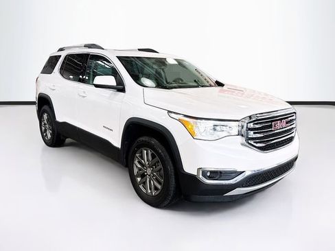 Used 2018 GMC Acadia SLT image 3