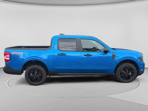 Used 2025 Ford Maverick XLT w/ XLT Luxury Package AWD/4WD image 2