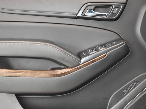 Used 2018 Chevrolet Tahoe LT w/ Luxury Package image 25