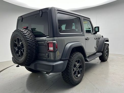 Used 2023 Jeep Wrangler Willys image 3