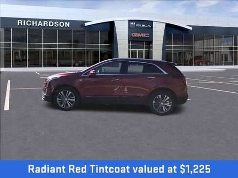 Used 2025 Cadillac XT5 Premium Luxury w/ LPO, Floor Liner Package image 2