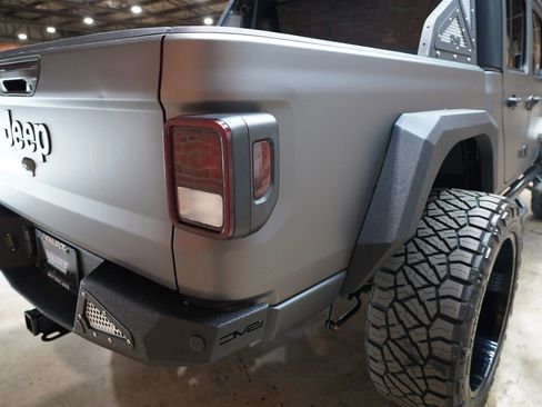 Used 2020 Jeep Gladiator Sport w/ Quick Order Package 24S AWD/4WD image 20