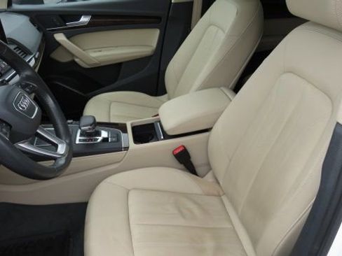 Used 2020 Audi Q5 2.0T Premium Plus image 4