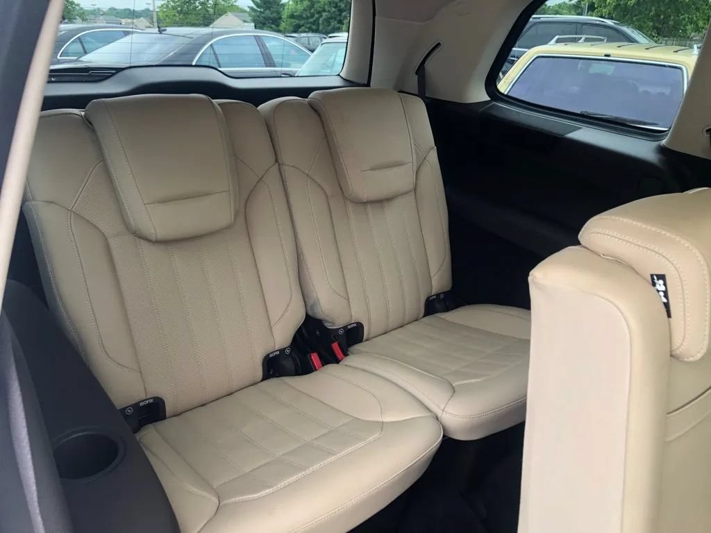 Used 2018 Mercedes-Benz GLS 450 4MATIC image 27