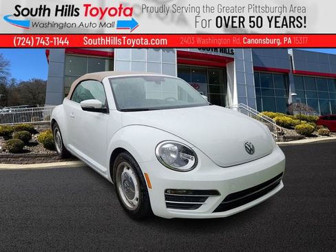 Used 2018 Volkswagen Beetle 2.0T Coast FWD image 1
