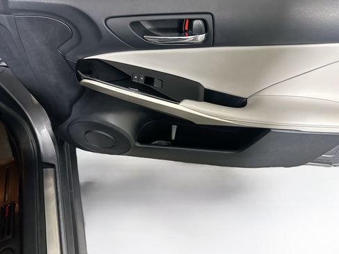 Used 2015 Lexus IS 350 AWD image 31