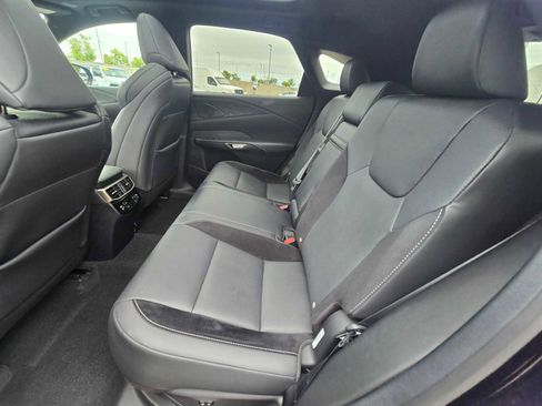 Used 2023 Lexus RX 500h F Sport AWD/4WD image 17