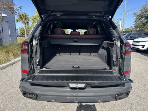 Used 2022 BMW X5 M50i w/ Executive Package image 11