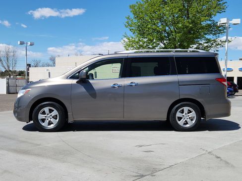 Used 2015 Nissan Quest SV FWD image 2