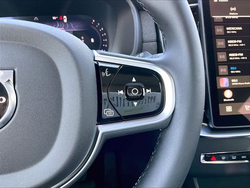 New 2026 Volvo XC90 B5 Plus w/ Protection Package image 18