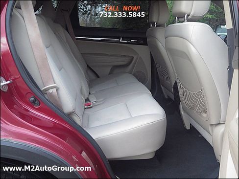 Used 2011 Kia Sorento LX image 13