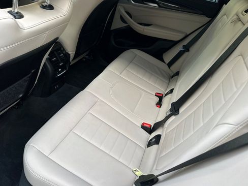 Used 2023 BMW X3 M40i image 12