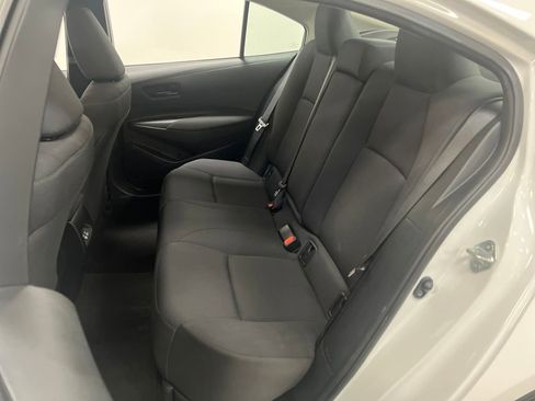 Used 2024 Toyota Corolla LE image 27