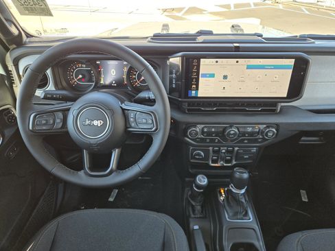 New 2026 Jeep Gladiator Sport image 6