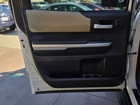 Used 2016 Toyota Tundra Limited image 27