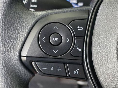 Certified 2025 Toyota RAV4 XLE AWD/4WD image 23