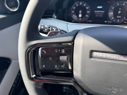 New 2026 Land Rover Range Rover Evoque S AWD/4WD image 20