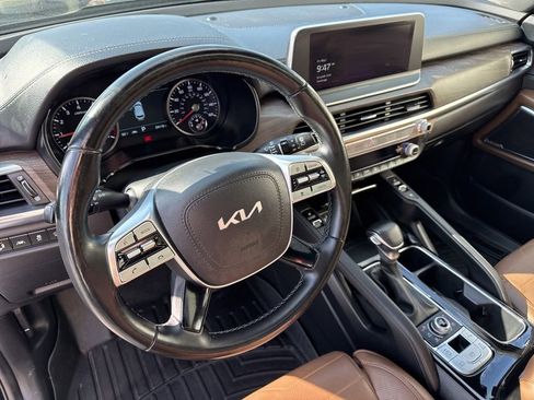 Used 2022 Kia Telluride SX w/ SX Prestige Package AWD/4WD image 26