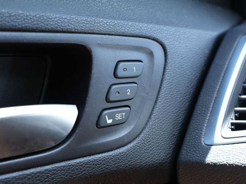 Used 2015 Acura TLX FWD image 25